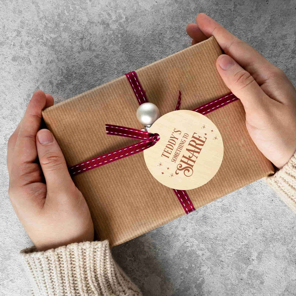 Personalised Something To Read, Share, Wear, Do Round Gift Tags - Letterfy 