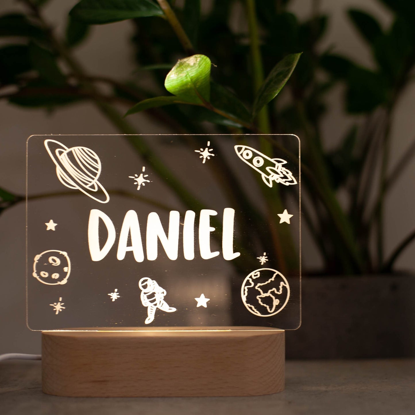 Custom Night Light - Personalised Night Light - Astronaut Night Light - Letterfy 